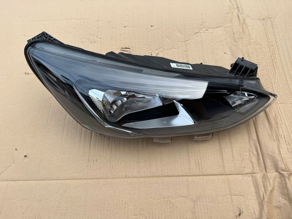 Frontscheinwerfer Ford Focus MX7B-13E014-CC LED Rechts Scheinwerfer Headlight