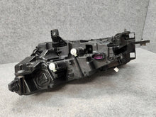 Laden Sie das Bild in den Galerie-Viewer, Frontscheinwerfer Skoda Enyaq IV 5LB941016F LED Rechts Scheinwerfer Headlight SCH8171108114vv