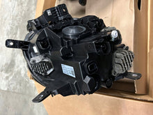 Laden Sie das Bild in den Galerie-Viewer, Frontscheinwerfer BMW Mini 5A7ECD3 5A7ECF0 LED Ein Satz Scheinwerfer Headlight SCH9635766878rx