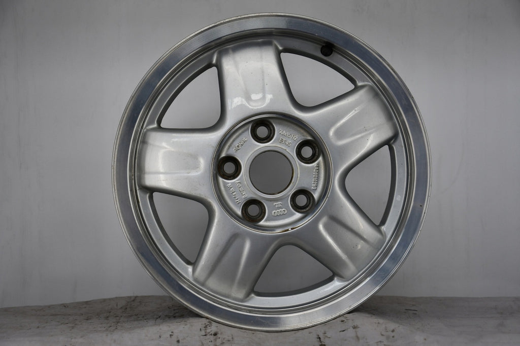 1x Alufelge 15 Zoll 7.0" 5x112 45ET Glanz Silber 8D0601025G Audi B5 Rim Wheel