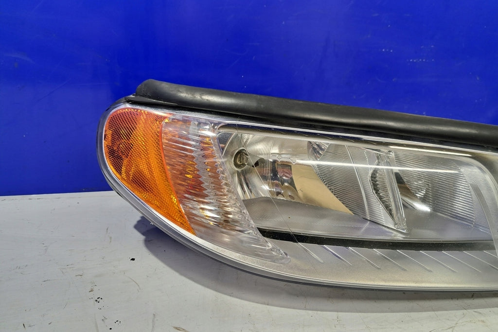 Frontscheinwerfer Volvo Xc70 II 31353325 Rechts Scheinwerfer Headlight