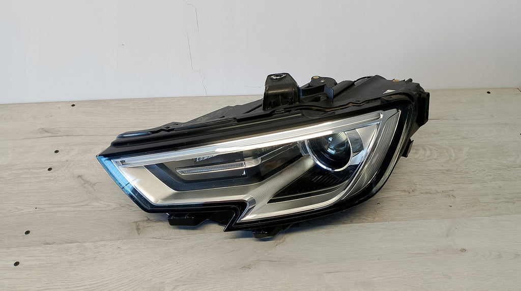 Frontscheinwerfer Audi A3 8V0941005E Xenon Links Scheinwerfer Headlight