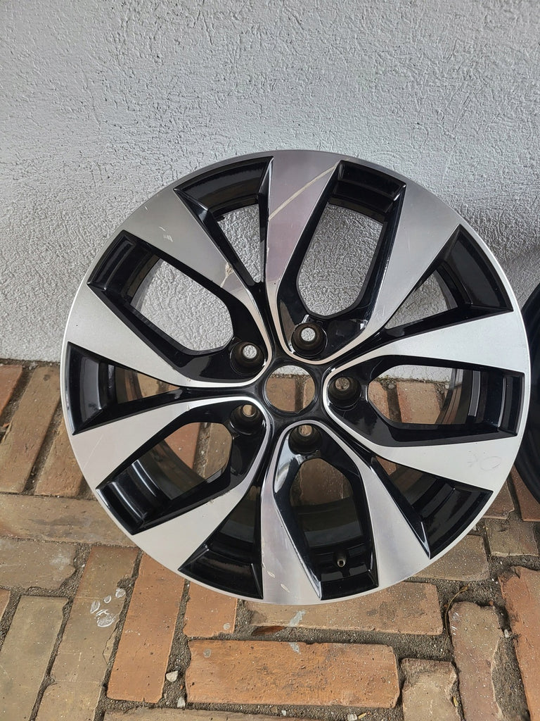 1x Alufelge 17 Zoll 7.0" 5x114.3 403009172R Renault Captur Ii Rim Wheel