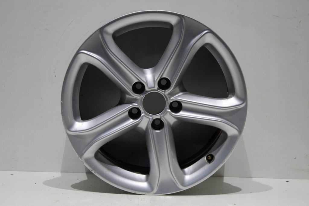 1x Alufelge 17 Zoll 7.5" 5x112 45ET Silber 8K0601025 Audi A4 B8 Rim Wheel