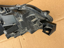 Laden Sie das Bild in den Galerie-Viewer, Frontscheinwerfer Toyota Corolla 81185-02T51-00 Links Scheinwerfer Headlight SCH8371554926ee