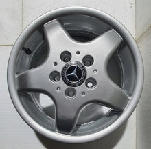 Laden Sie das Bild in den Galerie-Viewer, 4x Alufelge 15 Zoll 5.5" 5x112 54ET Glanz Silber KBA45613 Rim Wheel FEL9707124217fl