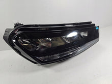 Laden Sie das Bild in den Galerie-Viewer, Frontscheinwerfer Skoda Fabia IV 6VB941016 LED Rechts Scheinwerfer Headlight SCH9578789131sl