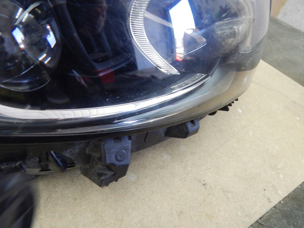 Frontscheinwerfer Mercedes-Benz W246 A2469067001 LED Rechts Headlight SCH3473096530ng
