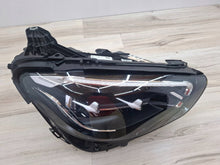 Laden Sie das Bild in den Galerie-Viewer, Frontscheinwerfer Mercedes-Benz W213 A2139067609 Q01ZGS001KOD 85122000 Rechts SCH6428835116kf