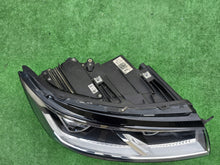 Laden Sie das Bild in den Galerie-Viewer, Frontscheinwerfer VW T6 7L1941036D Full LED Rechts Scheinwerfer Headlight SCH8738824090xx