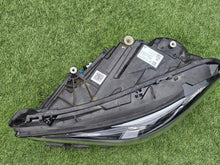 Laden Sie das Bild in den Galerie-Viewer, Frontscheinwerfer Mercedes-Benz Cla A1189066901 Links Scheinwerfer Headlight SCH2668734818iv