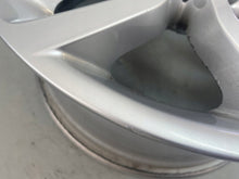 Load image into Gallery viewer, 1x Alufelge 17 Zoll 7.5" 5x120 32ET Glanz Silber 6787576 BMW F26 F25 Rim Wheel FEL3529362214mx