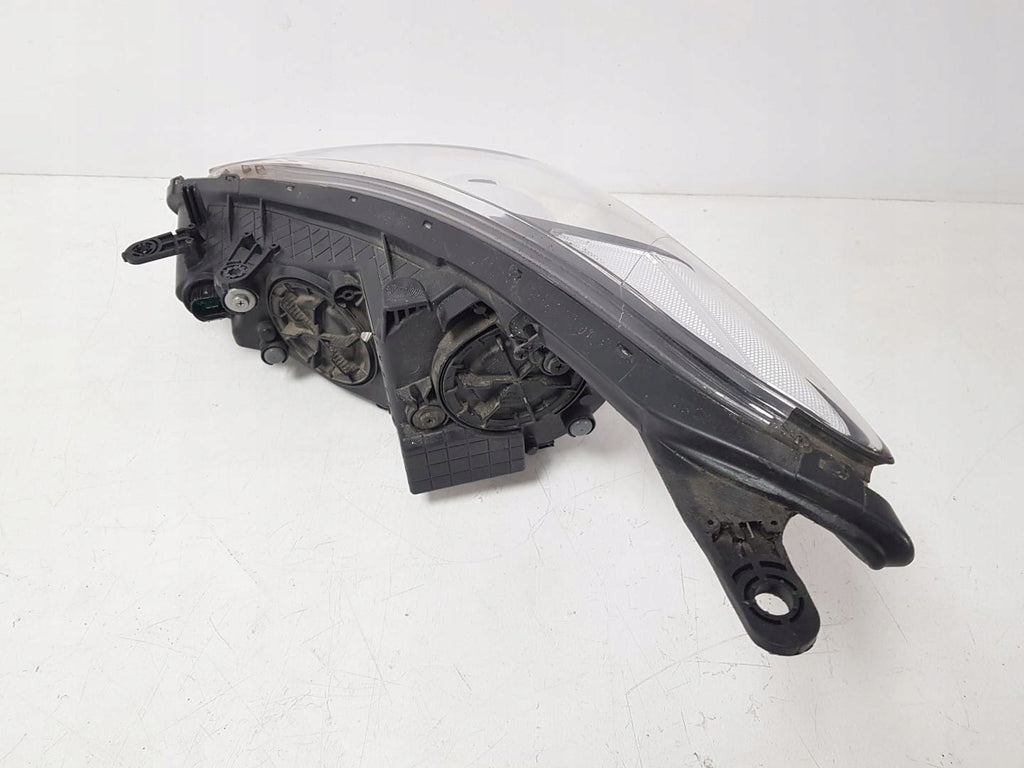 Frontscheinwerfer Hyundai I30 92102-A6060 Rechts Scheinwerfer Headlight SCH8872442835xw