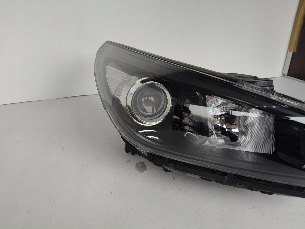 Frontscheinwerfer Hyundai I30 III 92102-G4040 Rechts Scheinwerfer Headlight SCH1566379285gq