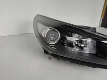 Load image into Gallery viewer, Frontscheinwerfer Hyundai I30 III 92102-G4040 Rechts Scheinwerfer Headlight SCH1566379285gq