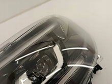 Laden Sie das Bild in den Galerie-Viewer, Frontscheinwerfer Citroën Jumpy 1401001230 Links Scheinwerfer Headlight SCH6409074622oq