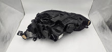 Laden Sie das Bild in den Galerie-Viewer, Frontscheinwerfer VW Golf VIII 5H1941006C LED Rechts Scheinwerfer Headlight SCH1881321482gv