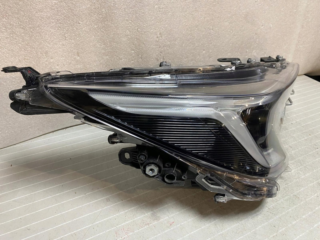 Frontscheinwerfer Toyota Corolla 81110-02X10 Full LED Rechts Headlight SCH9465989255nc