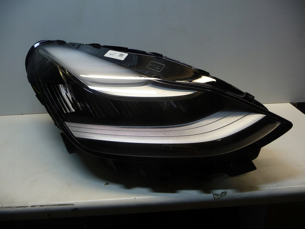 Frontscheinwerfer Tesla 3 1077376-00-C 1077376-50 LED Rechts Headlight SCH9382306525sx