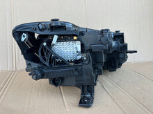 Laden Sie das Bild in den Galerie-Viewer, Frontscheinwerfer VW Caddy IV 2K8941035 Links Scheinwerfer Headlight SCH1209152351gk