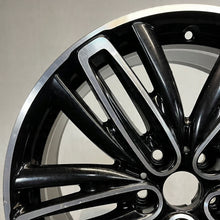 Laden Sie das Bild in den Galerie-Viewer, 1x Alufelge 19 Zoll 8.0&quot; 5x112 57ET 6856056 Mini Clubman F54 Rim Wheel