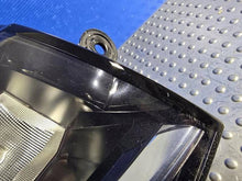 Laden Sie das Bild in den Galerie-Viewer, Frontscheinwerfer VW Transporter 7E1941016AD Rechts Scheinwerfer Headlight SCH5118512887eq