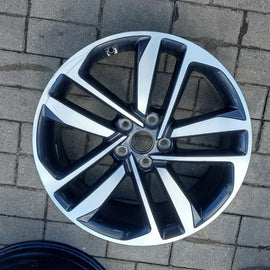 1x Alufelge 19 Zoll 7.5