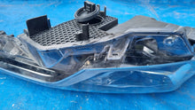 Laden Sie das Bild in den Galerie-Viewer, Frontscheinwerfer Toyota Chr C-Hr 81110-F4071-00 Rechts Scheinwerfer Headlight SCH7111249266rj