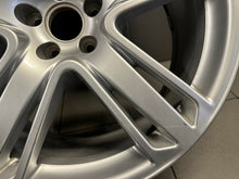 Load image into Gallery viewer, 1x Alufelge 21 Zoll 9.0" 5x112 35ET Matt Silber 4H0601025AJ Audi A8 Rim Wheel FEL6368869486ex