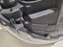 Laden Sie das Bild in den Galerie-Viewer, Frontscheinwerfer Ford Kuga 7034012 45950748 Links Scheinwerfer Headlight SCH1012250522tr