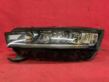 Laden Sie das Bild in den Galerie-Viewer, Frontscheinwerfer Skoda Octavia 5e3 5E4941015 LED Links Scheinwerfer Headlight SCH3671198799ps