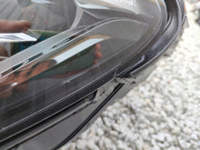 Laden Sie das Bild in den Galerie-Viewer, Frontscheinwerfer Mercedes-Benz Gle A1679068309 LED Rechts oder Links