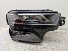 Laden Sie das Bild in den Galerie-Viewer, Frontscheinwerfer Skoda Karoq 57B941010 LED Rechts Scheinwerfer Headlight SCH4933359638zq