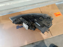 Laden Sie das Bild in den Galerie-Viewer, Frontscheinwerfer Audi Q3 8U0941044 Xenon Rechts Scheinwerfer Headlight SCH6338578633nq
