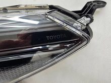 Laden Sie das Bild in den Galerie-Viewer, Frontscheinwerfer Toyota Corolla 16-183 Links Scheinwerfer Headlight SCH3991693116ye