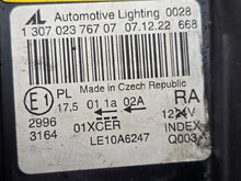 Laden Sie das Bild in den Galerie-Viewer, Frontscheinwerfer Mercedes-Benz W246 Rechts Scheinwerfer Headlight SCH3874887535tv