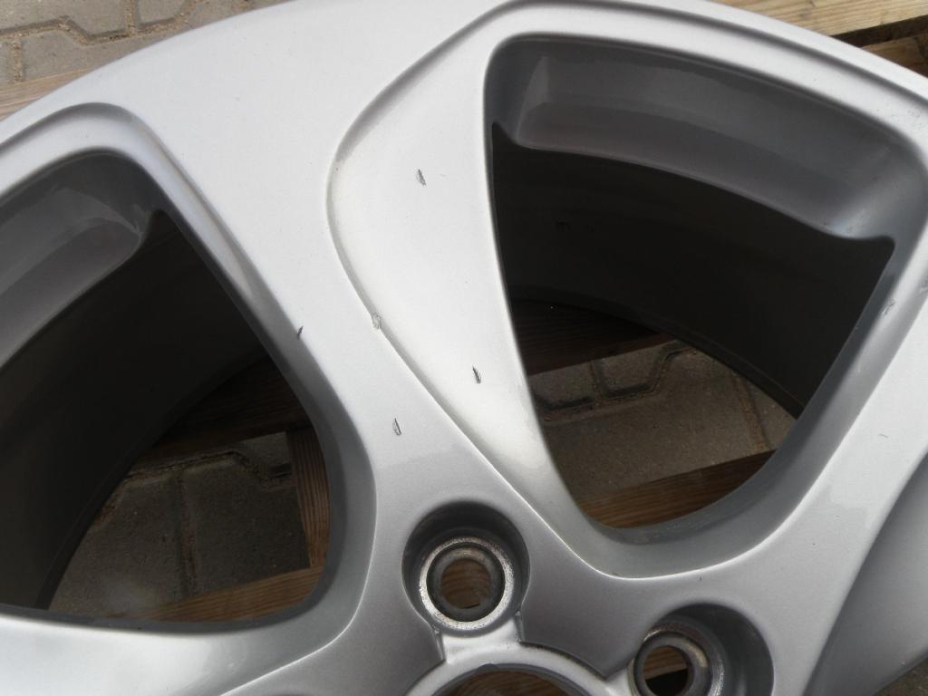 1x Alufelge 18 Zoll 7.5" 5x112 51ET 8V0601025K Audi A3 Rim Wheel FEL5571107756ak