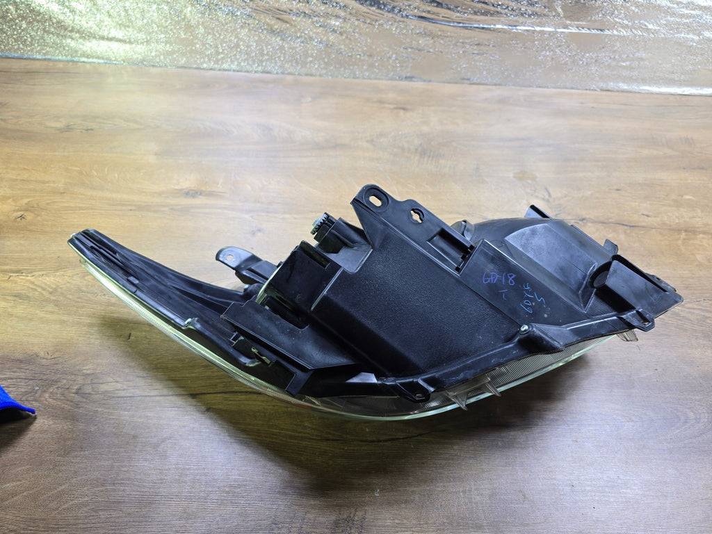 Frontscheinwerfer Toyota Prius 10000-8AVV Links Scheinwerfer Headlight SCH7209158558zy