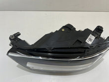 Laden Sie das Bild in den Galerie-Viewer, Frontscheinwerfer VW T-Roc 2GA941005F Links Scheinwerfer Headlight SCH9891806084ph