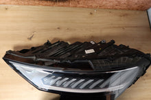 Load image into Gallery viewer, Frontscheinwerfer Audi Q8 4M8941035 LED Links Scheinwerfer Headlight SCH7297800933am