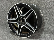 Laden Sie das Bild in den Galerie-Viewer, 1x Alufelge 18 Zoll 9.0" 5x112 49ET A2134016400 Mercedes-Benz W213 Rim Wheel FEL1713155354ke