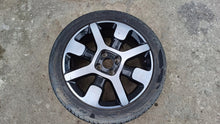 Load image into Gallery viewer, 1x Alufelge 17 Zoll 6.5" 4x108 19ET Citroën Cactus Rim Wheel FEL4023490181se
