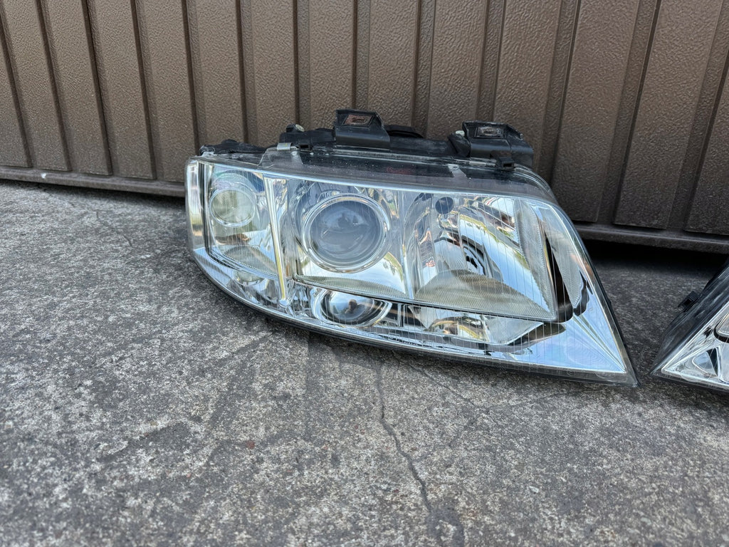 Frontscheinwerfer Audi A6 C5 Xenon Ein Stück (Rechts oder Links) Headlight