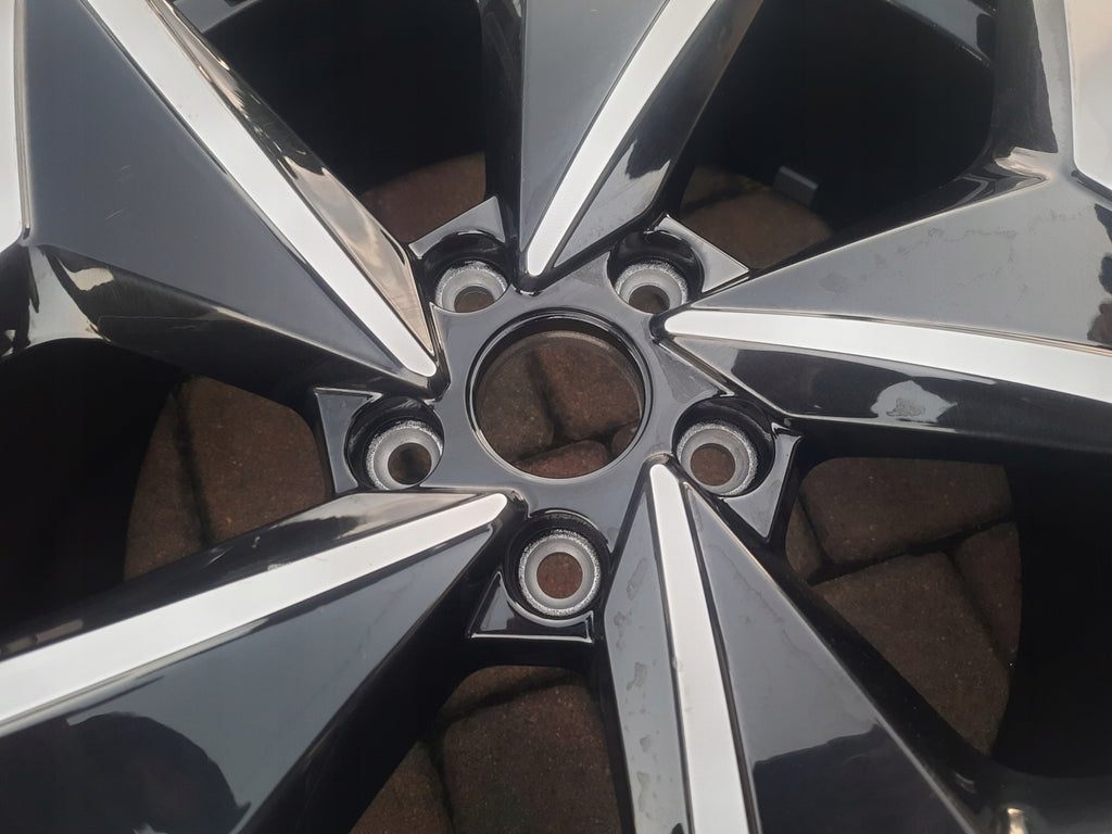 1x Alufelge 19 Zoll 7.5" 5x112 50ET Schwarz 10A601025 VW Id.3 Rim Wheel FEL6979254624um