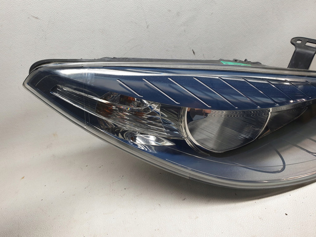 Frontscheinwerfer Renault Fluence 260102708R Rechts Scheinwerfer Headlight SCH2221285270uf