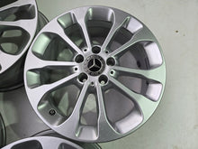 Laden Sie das Bild in den Galerie-Viewer, 4x Alufelge 17 Zoll 6.5" 5x112 38ET A1564011700 Mercedes-Benz W176 W177 Vito FEL8444661274vn