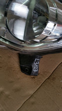 Load image into Gallery viewer, Frontscheinwerfer Citroën C3 II 1606930180 Links Scheinwerfer Headlight