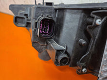 Load image into Gallery viewer, Frontscheinwerfer Audi Suv 11564220000 Rechts Scheinwerfer Headlight SCH5830825254la