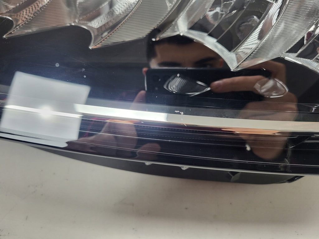 Frontscheinwerfer Skoda Octavia IV 5E4941015 LED Links Scheinwerfer Headlight SCH2120571901nt