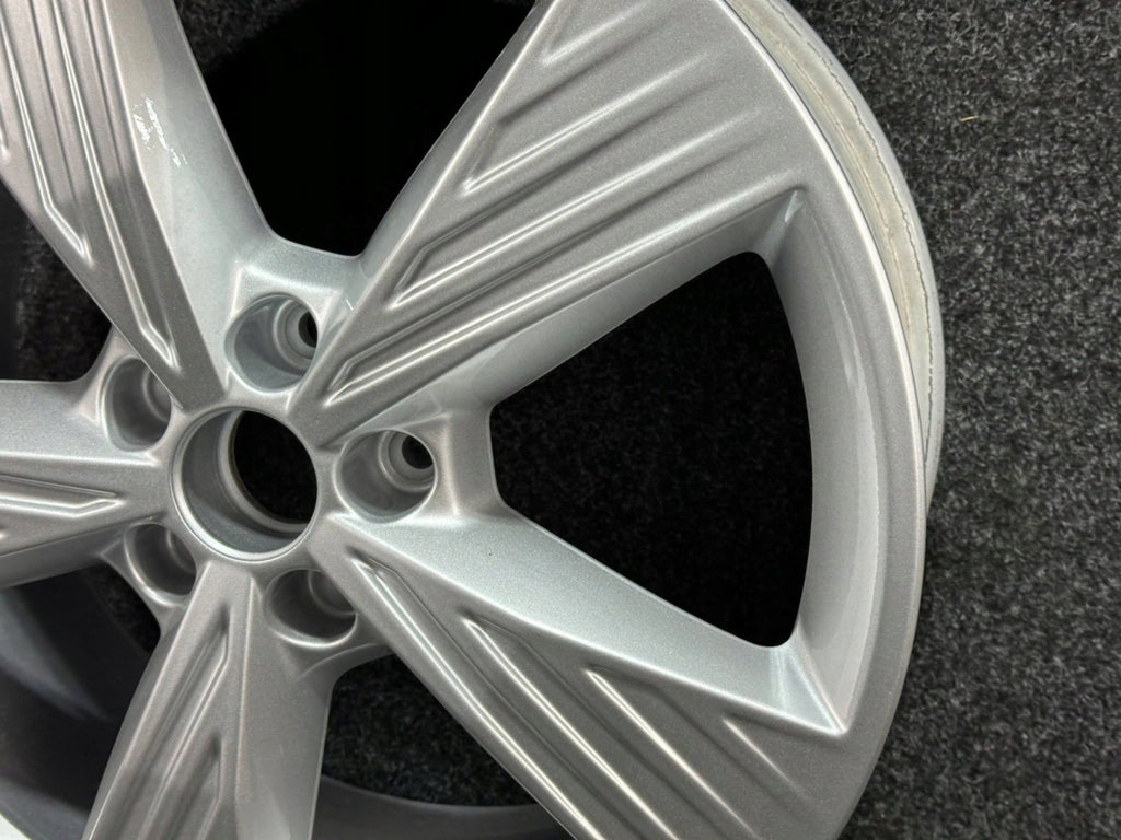 1x Alufelge 19 Zoll 89A601025B Audi E-Tron Sportback Q4 Rim Wheel FEL4797392848qz